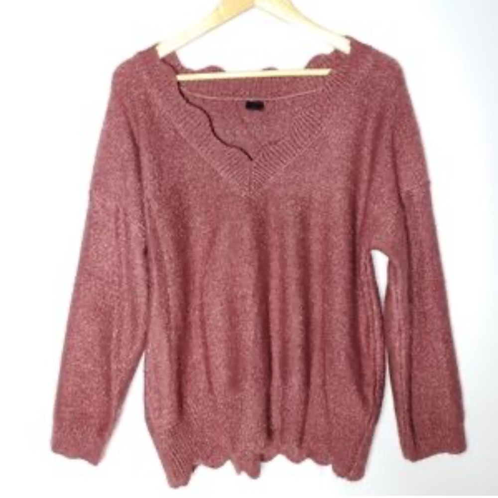 Gorgeous Madison Lily scalloped sweater deep pink EUC
